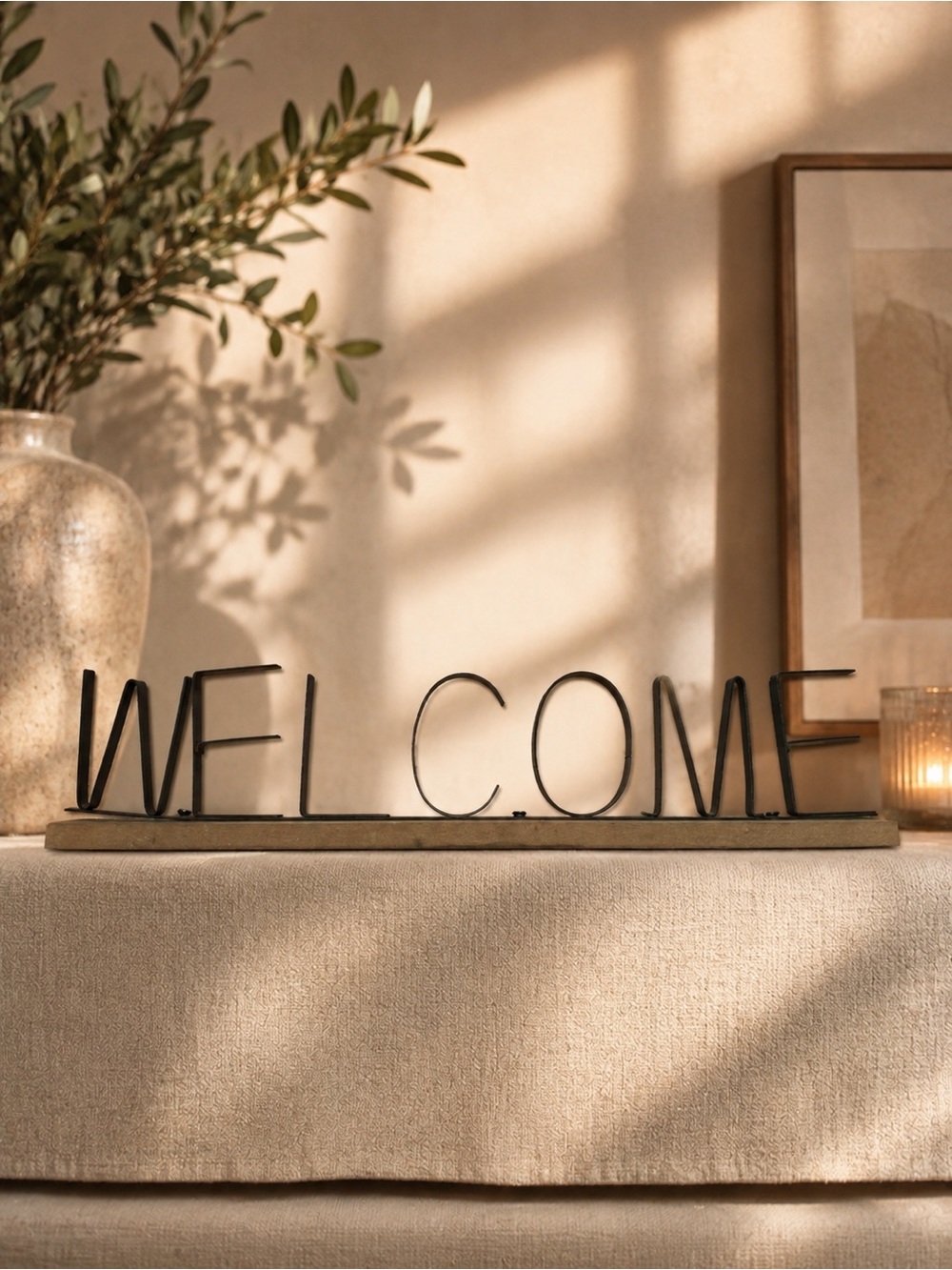 welcome metal/wood table decor sign - black and brown